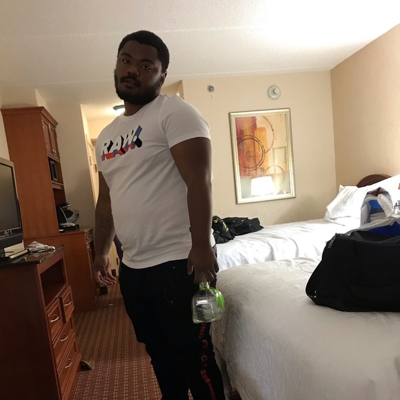 Meet your Posher, Rayshawn - Picture 1 of 1